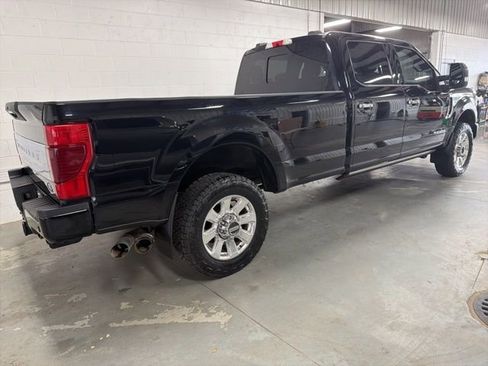 Used 2021 Ford F350 Platinum AWD/4WD image 11