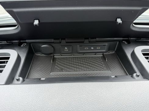 New 2025 Mercedes-Benz Sprinter 2500 image 38