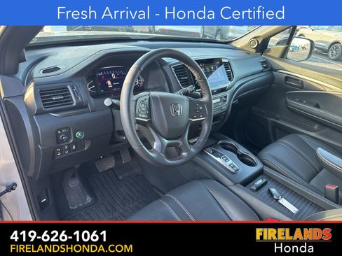 Used 2023 Honda Passport TrailSport image 17