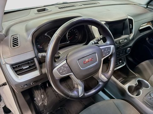 Used 2021 GMC Terrain SLE FWD image 11