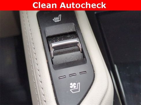 Used 2024 Kia Telluride EX image 24