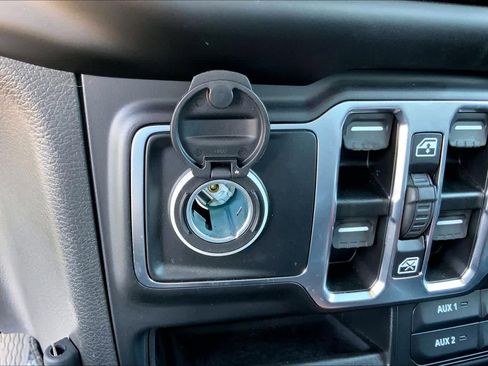 Used 2023 Jeep Wrangler Unlimited Sport w/ Xtreme 35 Tire Package image 31