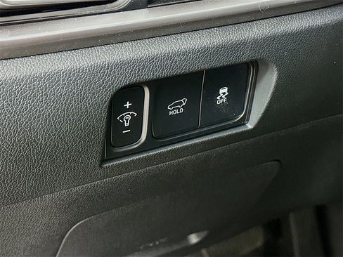 Certified 2025 Kia Sorento X-Line EX image 23