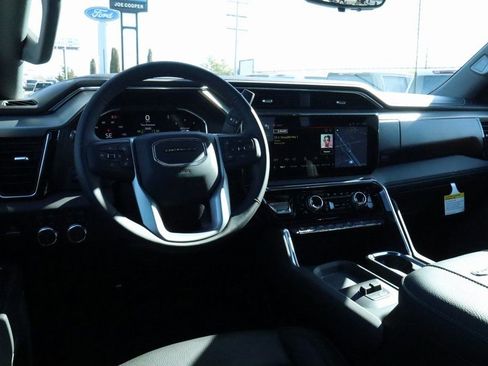 New 2026 GMC Sierra 2500 Denali w/ Denali Reserve Package image 2