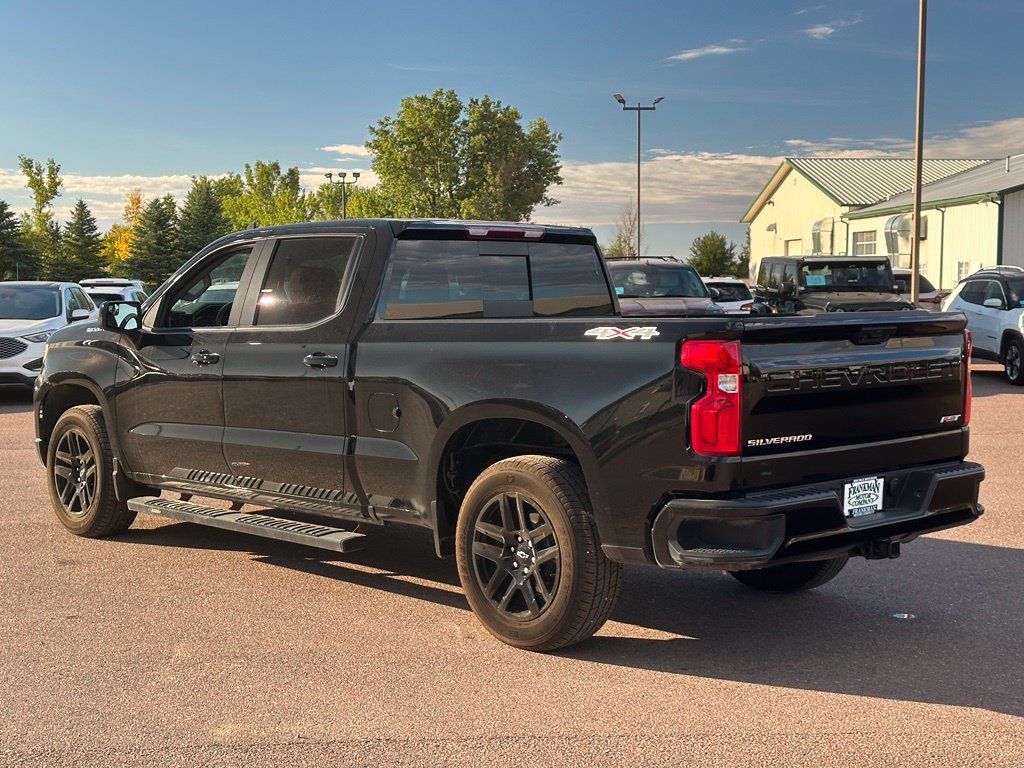 Used 2025 Chevrolet Silverado 1500 RST w/ Convenience Package II AWD/4WD image 5