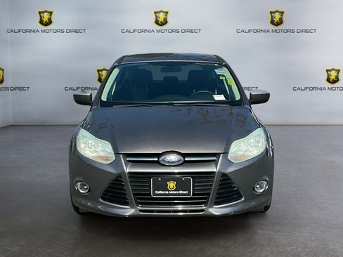 Used 2012 Ford Focus SE FWD image 8