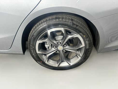 Used 2023 Chevrolet Malibu LT FWD image 11