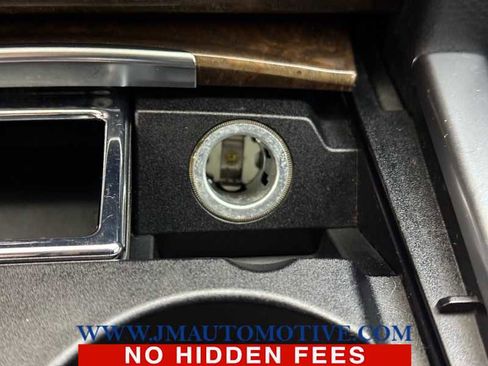 Used 2014 Mercedes-Benz E 350 4MATIC Sedan image 33