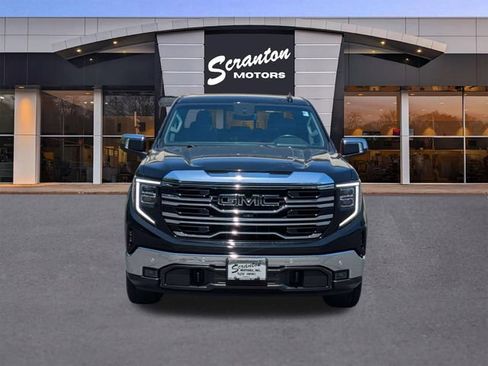 Certified 2023 GMC Sierra 1500 SLT w/ SLT Premium Package AWD/4WD image 8