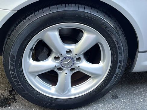 Used 2001 Mercedes-Benz SLK 320 image 40