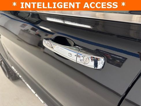 Used 2022 Jeep Grand Cherokee Limited w/ Tech Group image 30