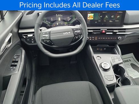 New 2026 Kia Sportage S AWD/4WD image 12