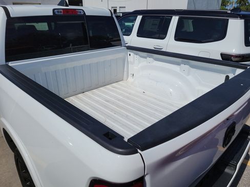 Used 2022 RAM 1500 Laramie RWD image 9