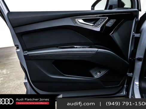 Used 2024 Audi Q4 e-tron Premium Plus w/ Premium Plus image 21