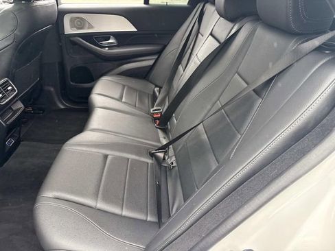 Used 2025 Mercedes-Benz GLE 350 4MATIC image 18