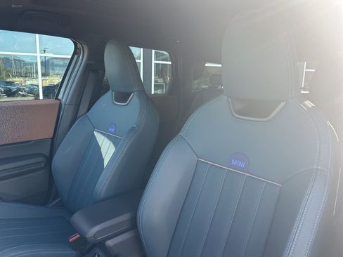 Used 2025 MINI Cooper Countryman S w/ Comfort Package Max image 10