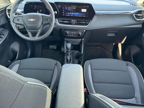New 2026 Chevrolet TrailBlazer LT FWD image 6