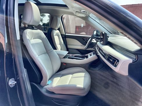 Certified 2026 Lincoln Aviator 2WD image 28