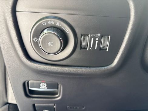 Certified 2025 Jeep Grand Cherokee L Summit AWD/4WD image 28