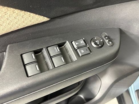 Used 2016 Honda CR-V EX image 11
