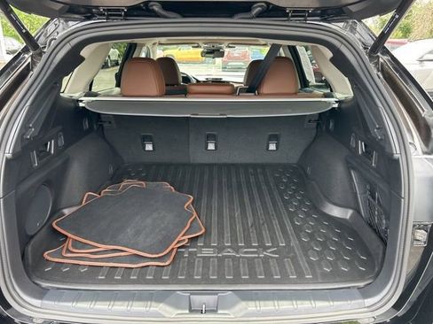 Used 2023 Subaru Outback Touring XT image 28