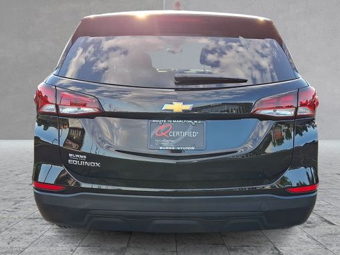 Used 2023 Chevrolet Equinox LS w/ LS Convenience Package FWD image 6