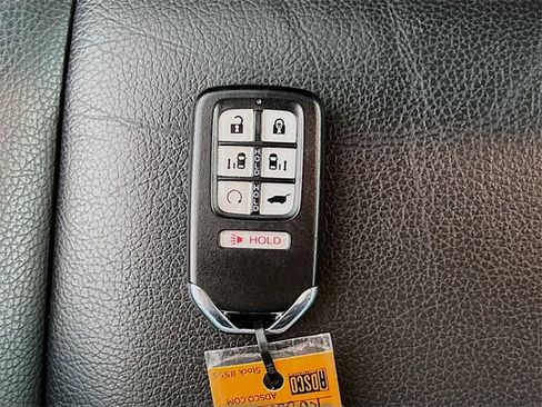 Used 2024 Honda Odyssey EX-L image 31
