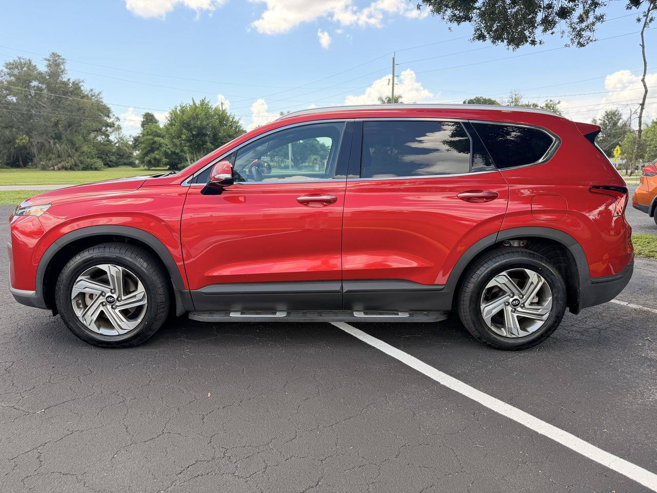 Used 2023 Hyundai Santa Fe SEL FWD image 6