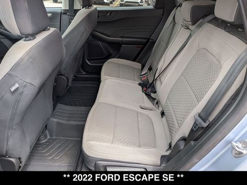 Used 2022 Ford Escape SE w/ Convenience Package AWD/4WD image 3