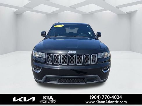 Used 2019 Jeep Grand Cherokee Laredo w/ Laredo X Package image 8