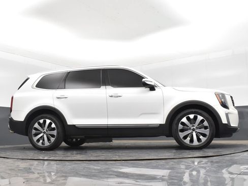 Used 2021 Kia Telluride EX w/ EX Premium Package AWD/4WD image 23