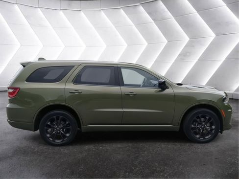 Used 2022 Dodge Durango GT w/ Blacktop Package AWD/4WD image 7