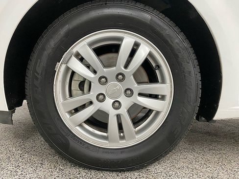 Used 2013 Chevrolet Sonic LT image 26