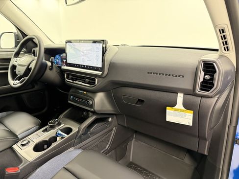 New 2025 Ford Bronco Sport Outer Banks w/ Sasquatch Outer Banks Package image 33