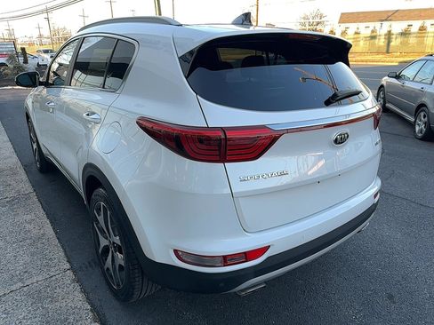 Used 2017 Kia Sportage SX image 4