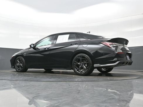 Certified 2025 Hyundai Elantra N Line image 30