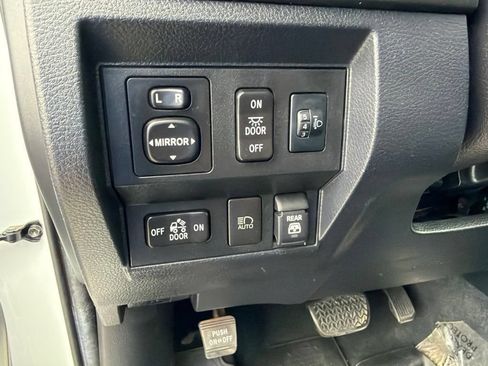 Used 2020 Toyota Tundra SR5 AWD/4WD image 21