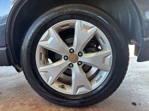 Used 2016 Subaru Forester 2.5i Premium image 25