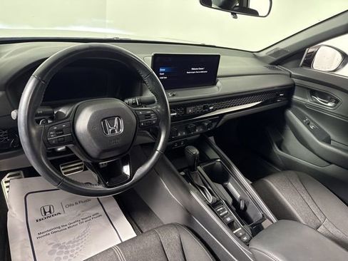 Used 2023 Honda Accord Sport image 18