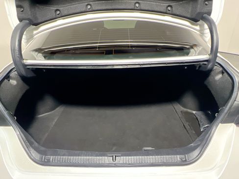 Used 2021 Toyota Avalon Limited w/ Advanced Safety Package FWD image 33