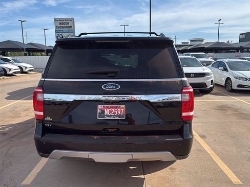 Used 2020 Ford Expedition Max XLT w/ Equipment Group 202A AWD/4WD image 11