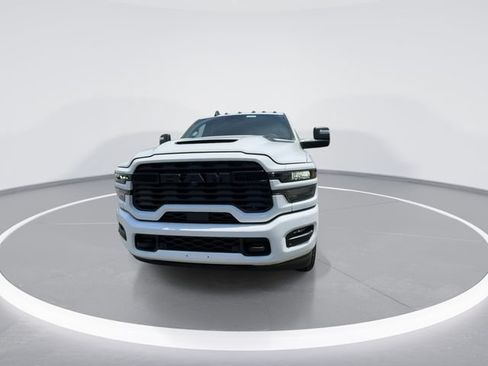 New 2026 RAM 2500 Tradesman AWD/4WD image 3