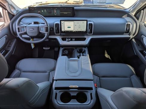 New 2025 Ford Expedition Max Active image 34