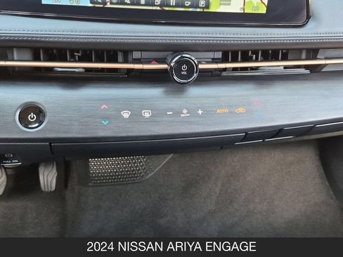 Used 2024 Nissan Ariya FWD image 23