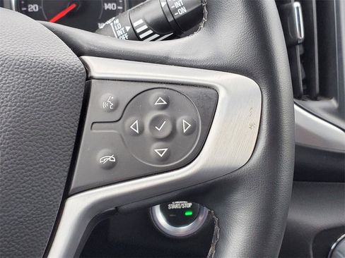 Used 2024 GMC Terrain SLT image 13