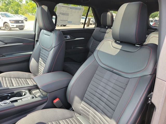 New 2027 Ford Explorer ST-Line w/ Premium Package AWD/4WD image 5