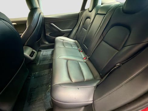 Used 2023 Tesla Model 3 Standard Range RWD image 13