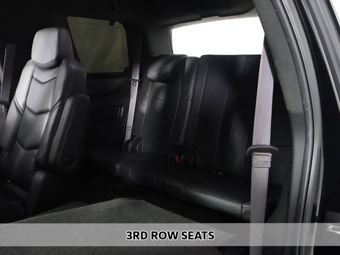 Used 2016 Cadillac Escalade Platinum image 11