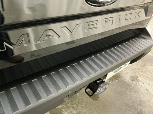 New 2026 Ford Maverick Lariat w/ Black Appearance Package image 6