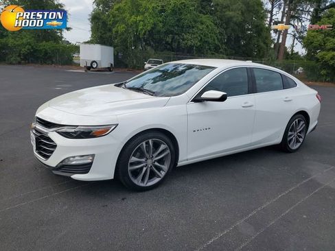 Used 2023 Chevrolet Malibu LT FWD image 3